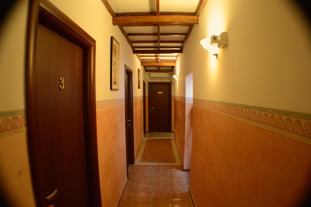 L'Incanto Guesthouse روما المظهر الخارجي الصورة